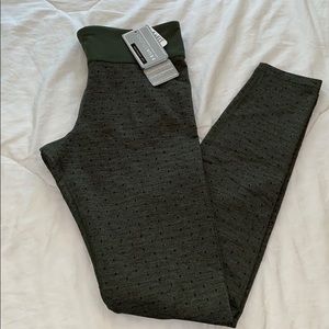 Green Under Armour Legging